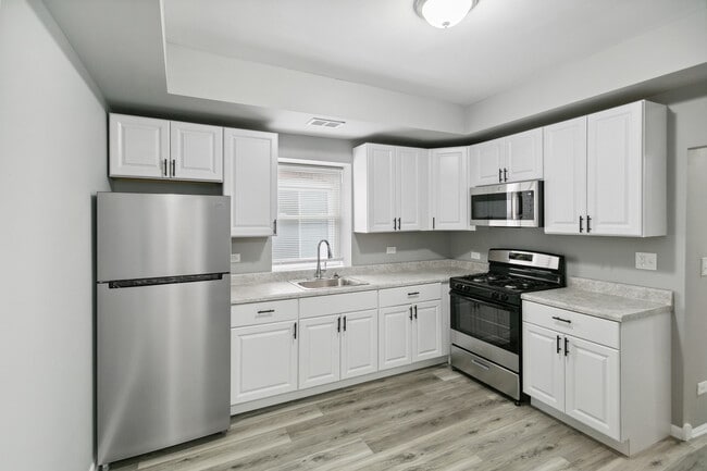 9305 S Homan Ave in Evergreen Park, IL - Foto de edificio - Building Photo