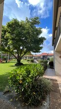 1050 NW 13th St in Boca Raton, FL - Building Photo - Building Photo