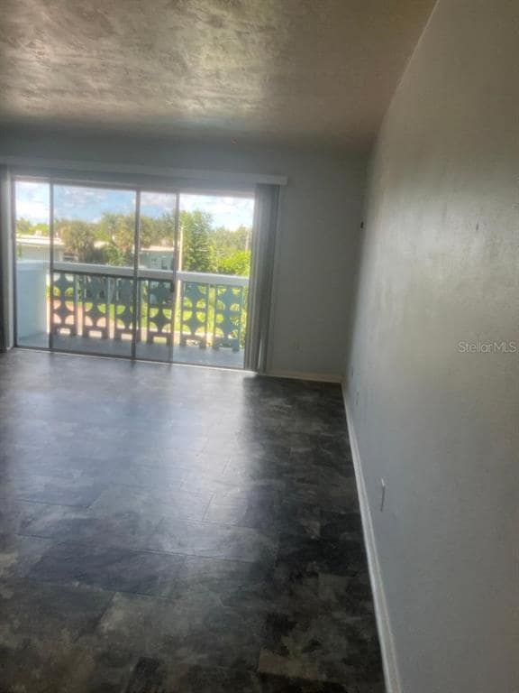 221 Columbia Dr in Cape Canaveral, FL - Building Photo - Building Photo