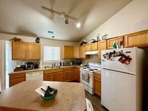 310 S Rachel Ave in Milliken, CO - Building Photo - Building Photo