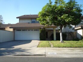 25366 Felicia Ct in Mission Viejo, CA - Building Photo