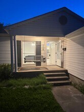 1112 N Lockhart St in Sherman, TX - Building Photo - Building Photo