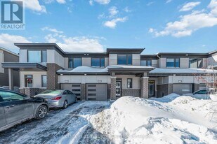236 Billrian Cres in Ottawa, ON - Building Photo