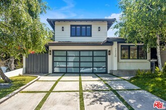 12120 Travis St in Los Angeles, CA - Building Photo - Building Photo