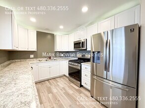 2241 W Clarendon Ave in Phoenix, AZ - Building Photo - Building Photo