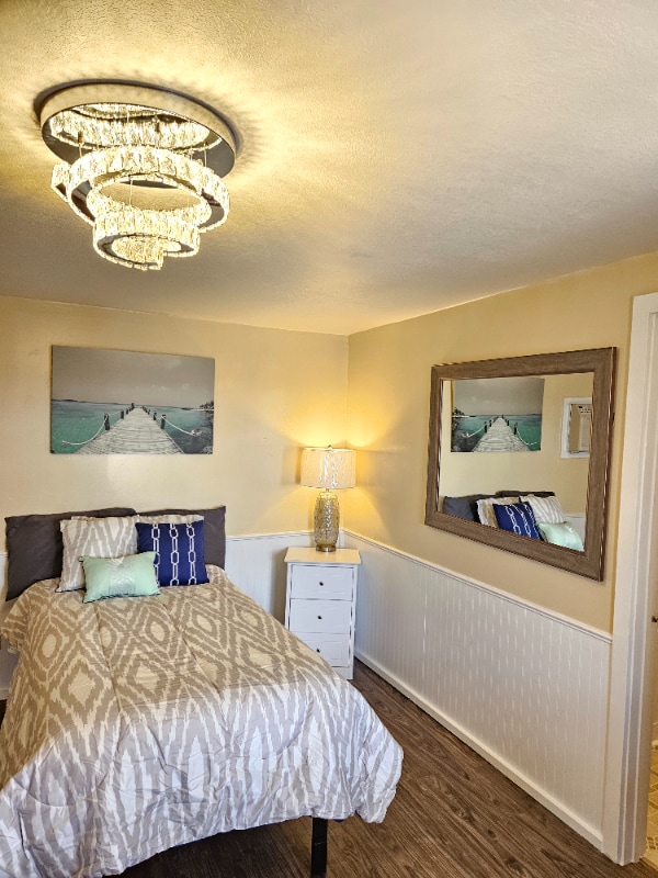 property at 1305 N Superior Ave