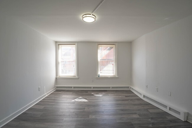 120 Perry St, Unit 2 in Trenton, NJ - Building Photo - Building Photo