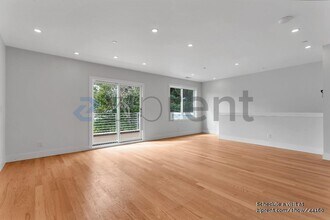 3011 20th St in San Francisco, CA - Building Photo - Building Photo