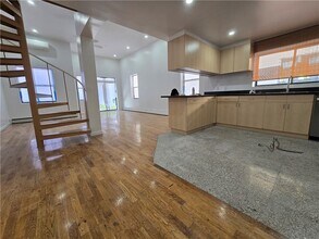 1111 Sheepshead Bay Rd in Brooklyn, NY - Building Photo - Building Photo