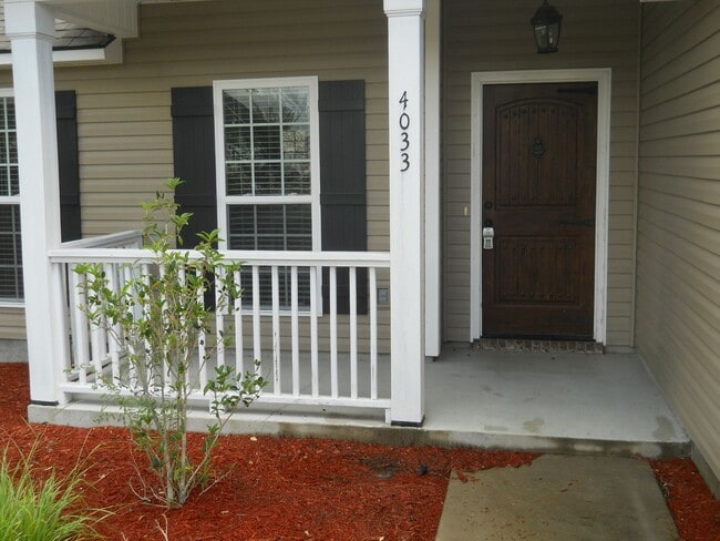 4033 Glen Laurel Dr N in Valdosta, GA - Building Photo - Building Photo