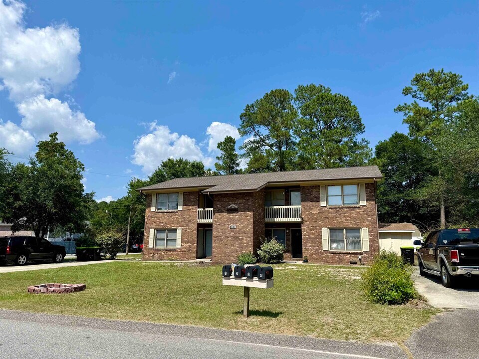 4047 Fairway Dr in Little River, SC - Building Photo