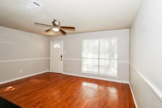 1808 Rose Cir in Lewisville, TX - Building Photo - Building Photo