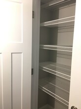 151 Portsmouth Ave, Unit Suite 2 in Stratham, NH - Foto de edificio - Building Photo