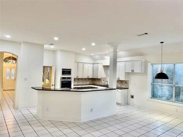 708 Nettleton Dr in Southlake, TX - Foto de edificio - Building Photo