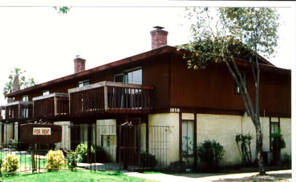 1858 E Rosewood Ct in Ontario, CA - Building Photo - Building Photo