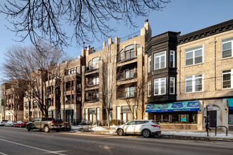 3350 N Southport Ave in Chicago, IL - Foto de edificio - Building Photo