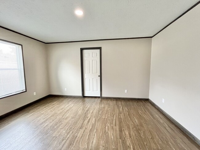 3701 2nd St in Coralville, IA - Building Photo - Building Photo