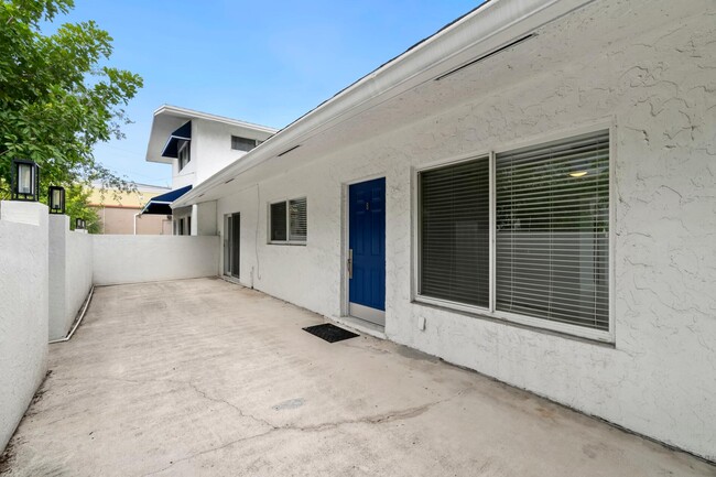 1910 Spanish Trail in Delray Beach, FL - Building Photo - Building Photo