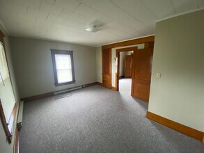 117 N State St, Unit B in Clarks Summit, PA - Building Photo - Building Photo