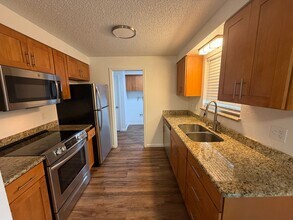 11219 105th Ave SW in Lakewood, WA - Building Photo - Building Photo