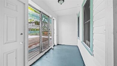 750 7th Ave N in St. Petersburg, FL - Building Photo - Building Photo