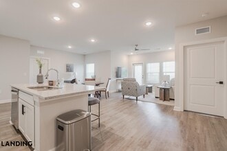 5001 Willowgate Lp in Ft. Myers, FL - Building Photo - Building Photo