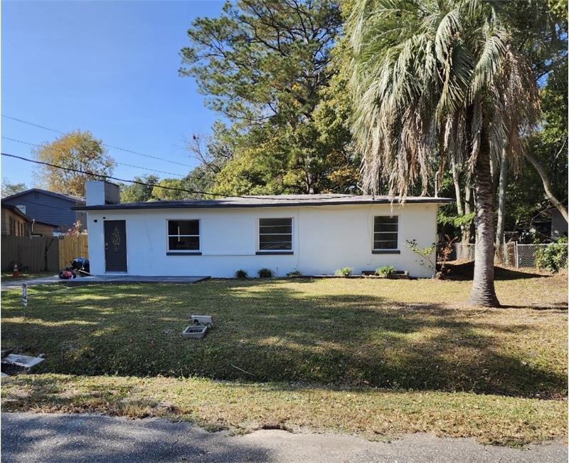 3026 E Detroit Cir in Jacksonville, FL - Building Photo