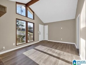 3031 Apple Valley Ln in Birmingham, AL - Building Photo - Building Photo