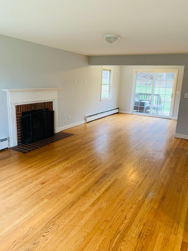property at 19 Mohawk Dr