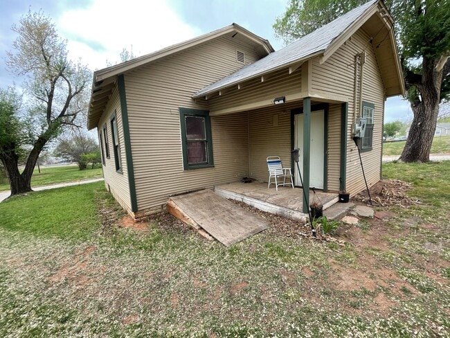 1801 E Park Pl in Oklahoma City, OK - Building Photo - Building Photo