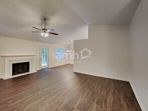 3471 Erin Glen NW in Kennesaw, GA - Foto de edificio - Building Photo