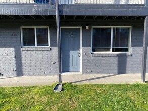 Bridgewood Estates Apartments in Lakewood, WA - Foto de edificio - Interior Photo