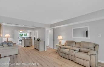 15 Bahia Ct in Brick, NJ - Building Photo - Building Photo