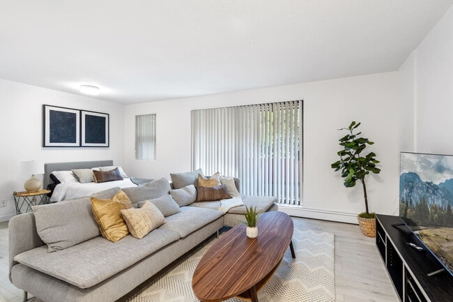 property at 1190 W 10th Ave