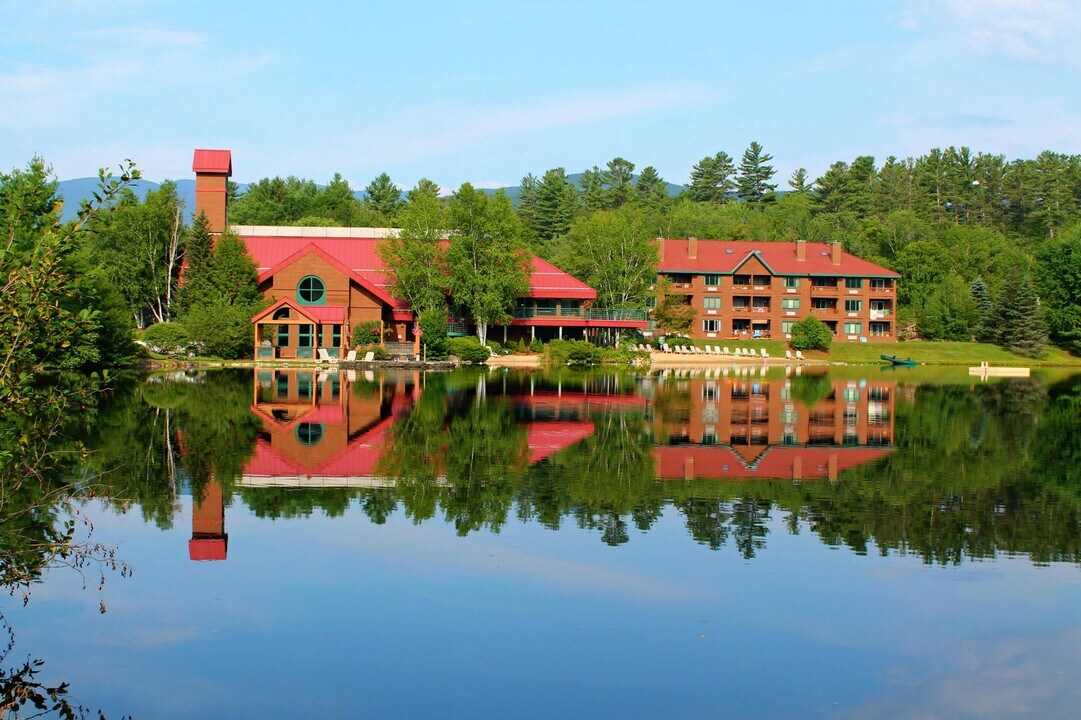 23 Ridge Dr in North Woodstock, NH - Building Photo