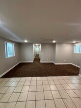 11227 Towne Ave in Los Angeles, CA - Building Photo - Building Photo