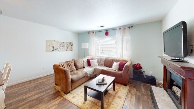 property at 1633 Front St