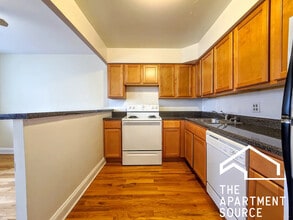 1449 N Dearborn St, Unit A2 in Chicago, IL - Foto de edificio - Building Photo