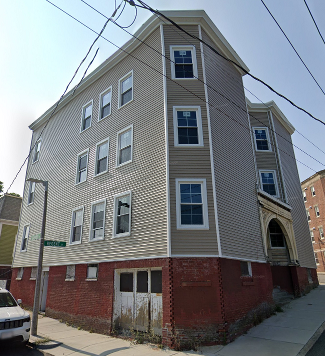 36 Regent St in Roxbury, MA - Building Photo - Primary Photo