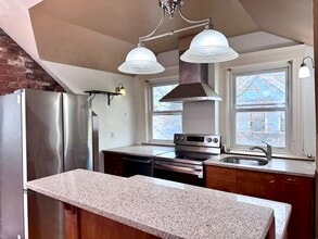 26 Alpha Rd, Unit 26 Alpha Rd, Dorchester Center in Boston, MA - Building Photo - Building Photo