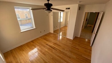745 S 16th St, Unit 2nd floor in Philadelphia, PA - Foto de edificio - Building Photo