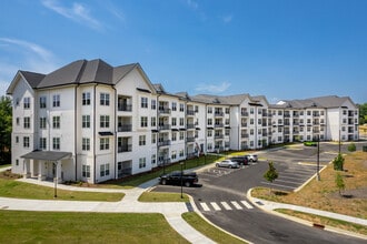 Inspire Royal Park - 55+ Active Adult Comm... in Matthews, NC - Foto de edificio - Building Photo