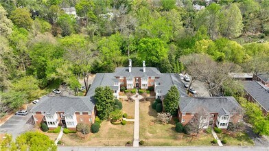 115 Peachtree Memorial Dr NW in Atlanta, GA - Building Photo - Building Photo