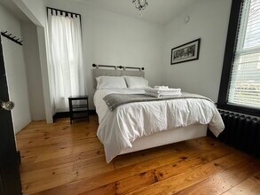 67 North St, Unit Apartment #1 in Portland, ME - Building Photo - Building Photo