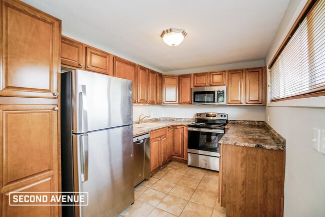 642 Garden City Dr in Monroeville, PA - Building Photo - Building Photo