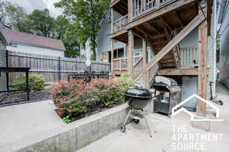 2651 W Armitage Ave in Chicago, IL - Building Photo - Building Photo