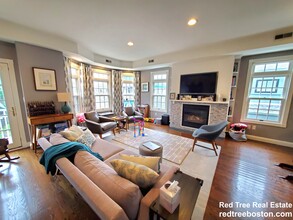 11 Gardner Rd in Cambridge, MA - Building Photo - Building Photo
