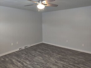 4709 Corday Way in Pittsburgh, PA - Building Photo - Building Photo