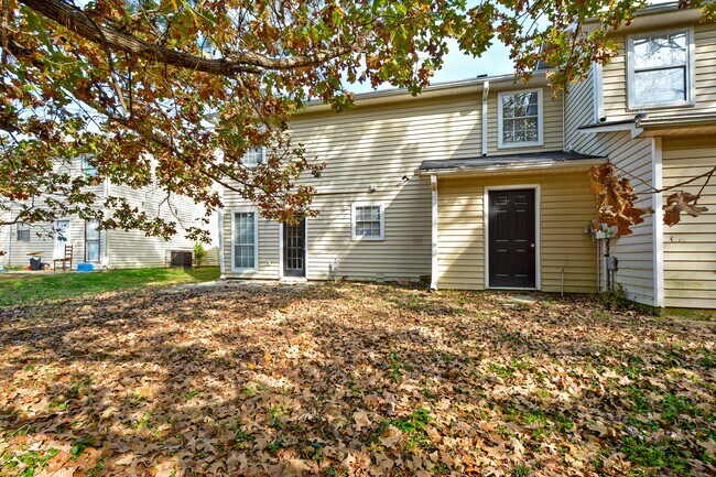 2624 Country Trce SE in Conyers, GA - Foto de edificio - Building Photo