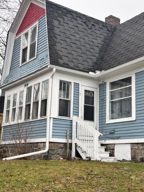 1404 W Michigan Ave in Kalamazoo, MI - Foto de edificio - Building Photo